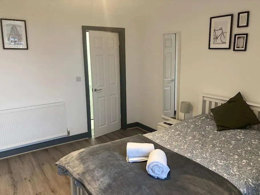 Newly Refurbished Studio, Great Location 8 Studios Nottingham 0*,