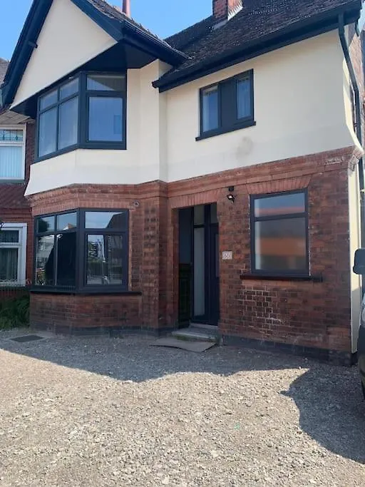 Newly Refurbished Studio, Great Location 8 Studios Nottingham 0*,