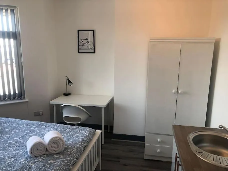 Newly Refurbished Studio, Great Location 8 Studios Nottingham 0*,  United Kingdom