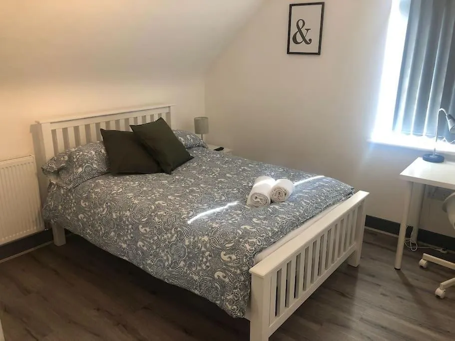 Aparthotel Newly Refurbished Studio, Great Location 8 Studios Nottingham